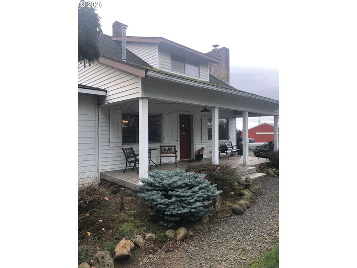 Property Photo: 15032 S Carus Rd OR 97045