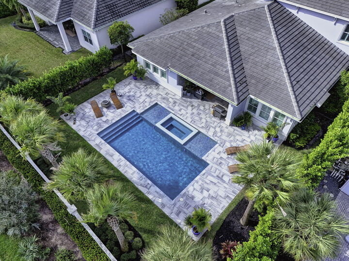 Property Photo:  9374 Crestview Circle  FL 33412 