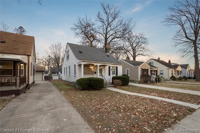 Property Photo: 1525 Cherokee Avenue MI 48067