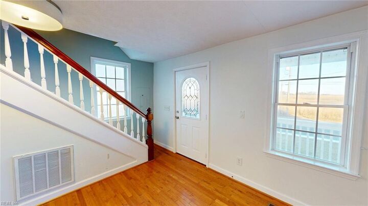 Property Photo:  1428 Poquoson Ave  VA 23662 