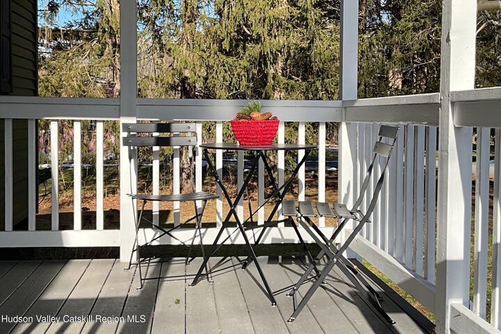 Property Photo:  7 Gardiner Park  NY 12561 