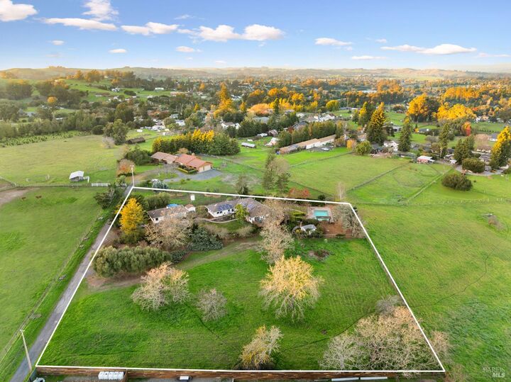 Property Photo:  2850 Western Avenue  CA 94952 