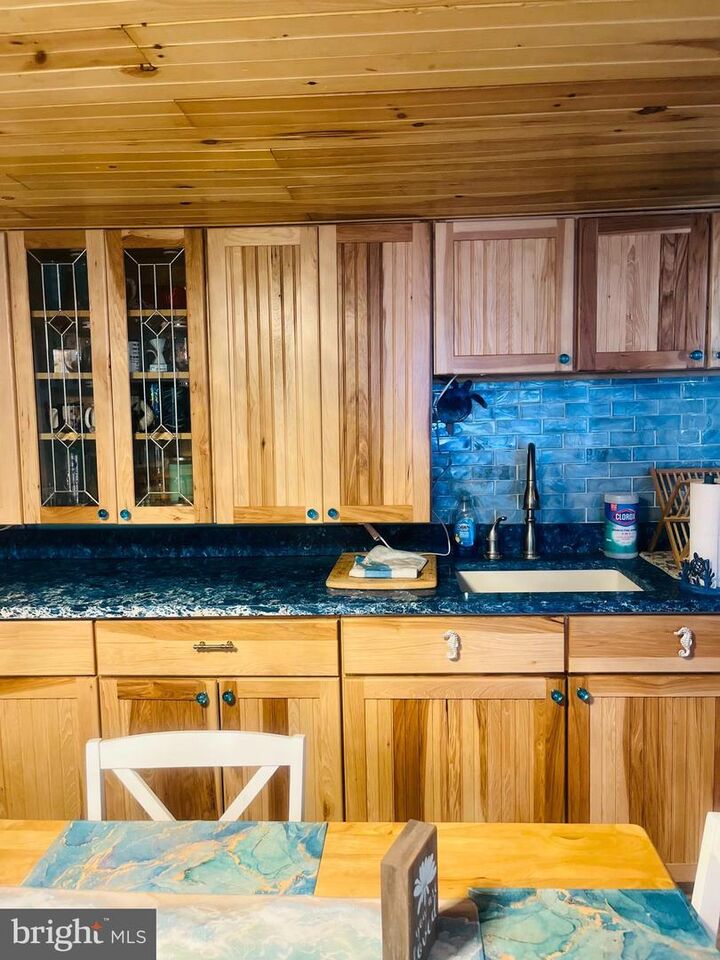 Property Photo:  1511 Crocheron Road  MD 21672 