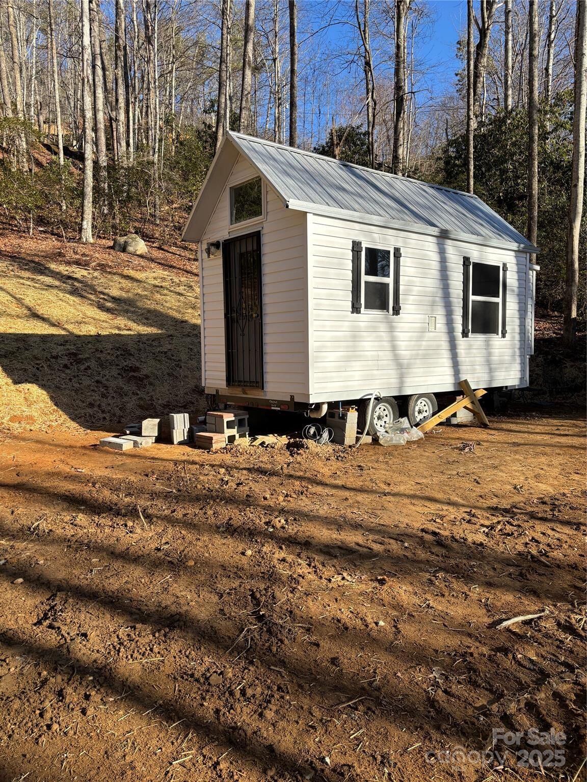 Property Photo:  454 Sheepback Mountain Road  NC 28751 