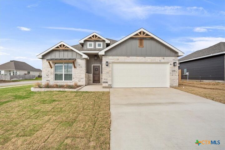 Property Photo:  2041 Mercer Street  TX 76559 