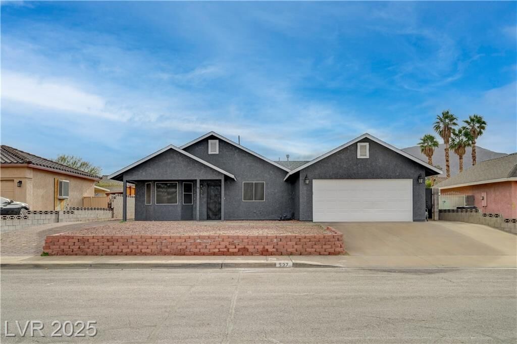 Property Photo:  527 Buchanan Avenue  NV 89015 