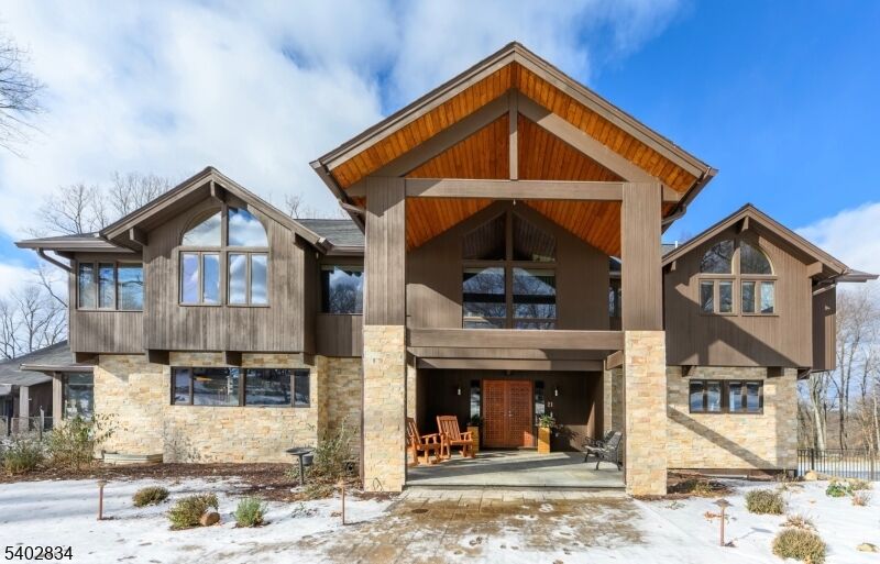 Property Photo:  21 Starrett Ct  NJ 07871 