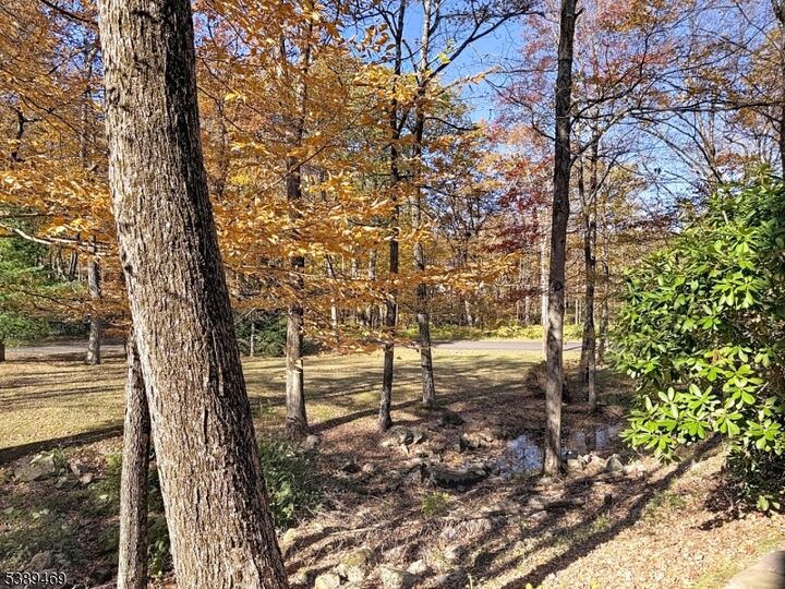 Property Photo:  40 Hayward Rd  NJ 07871 