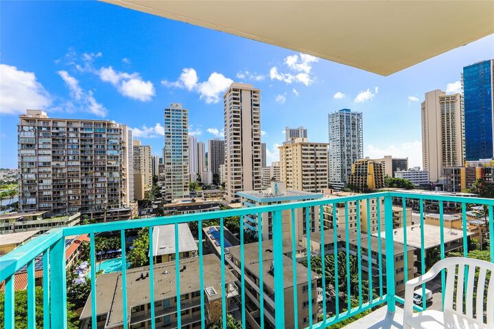 Property Photo:  444 Kanekapolei Street 1002  HI 96815 