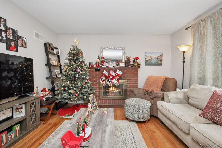 Property Photo:  22 Wendover Drive  NY 12601 