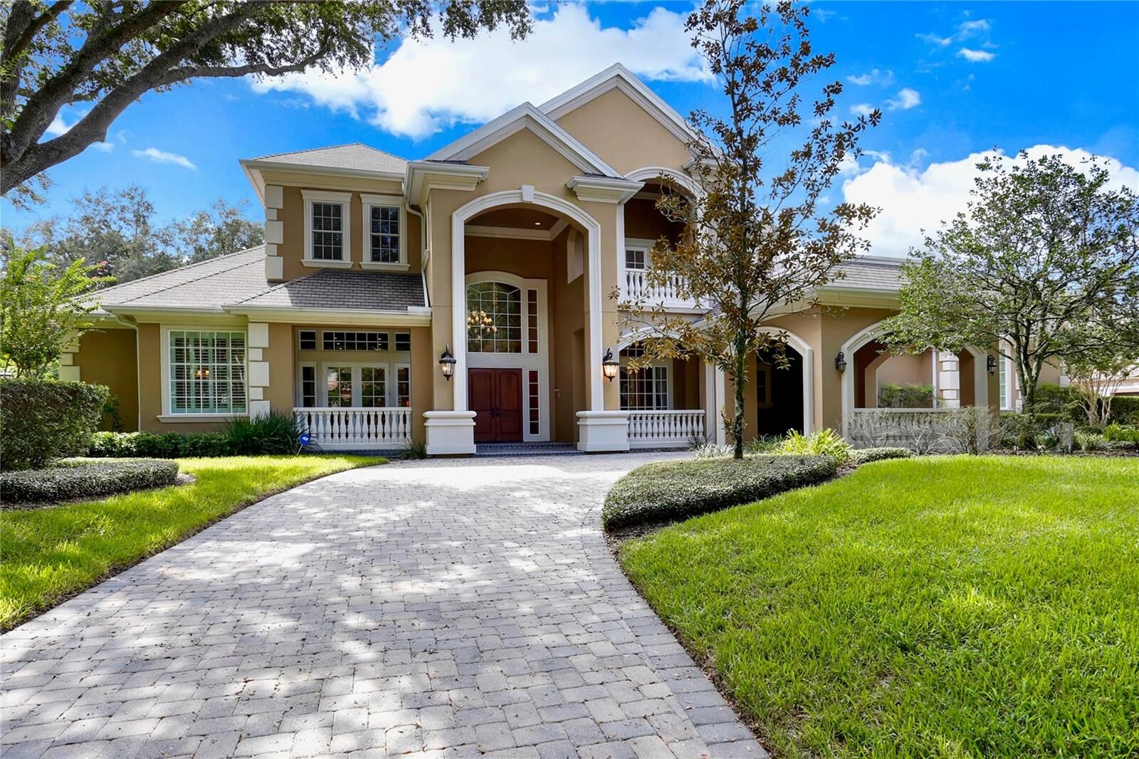 Property Photo: 704 Berrocales De Avila FL 33613