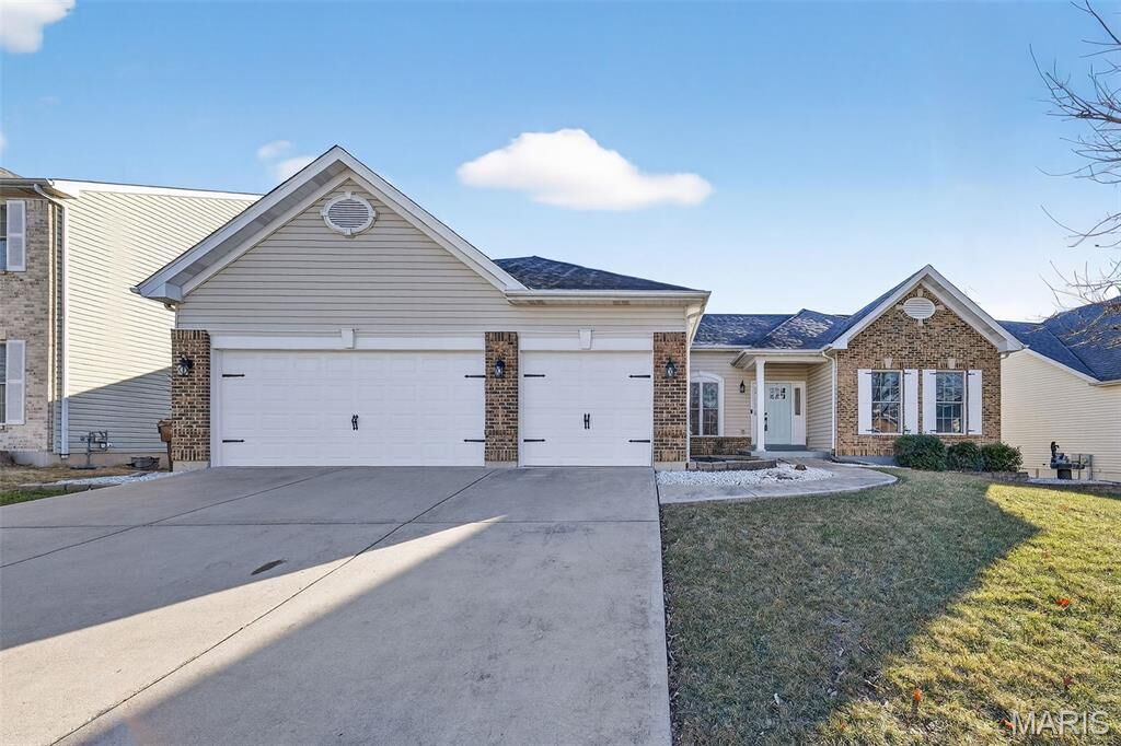 Property Photo:  82 Boschert Creek Drive  MO 63376 