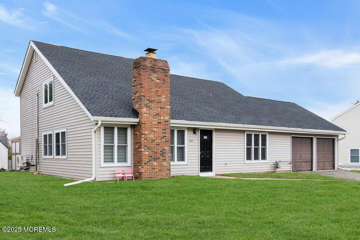 Property Photo:  1575 Alamitos Drive  NJ 08701 