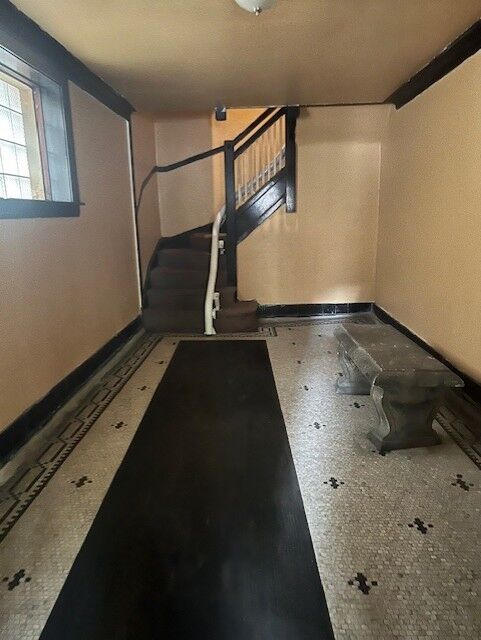 Property Photo:  8116 S Ingleside Avenue 1  IL 60619 