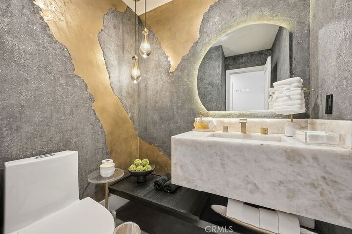 Property Photo:  5831 Evening Sky  CA 93063 