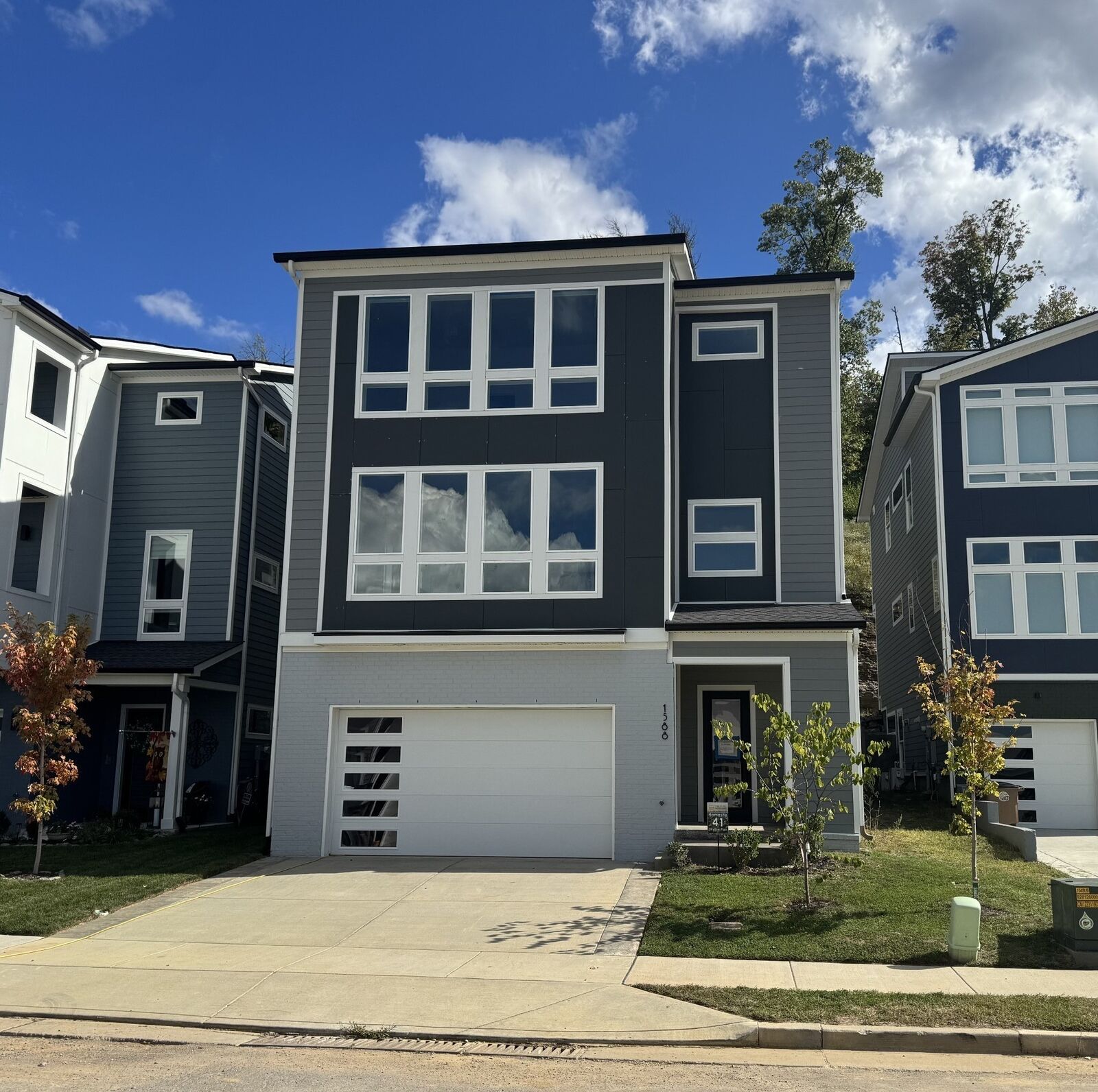 Property Photo:  1588 Boxwood Dr Lot 41  TN 37211 