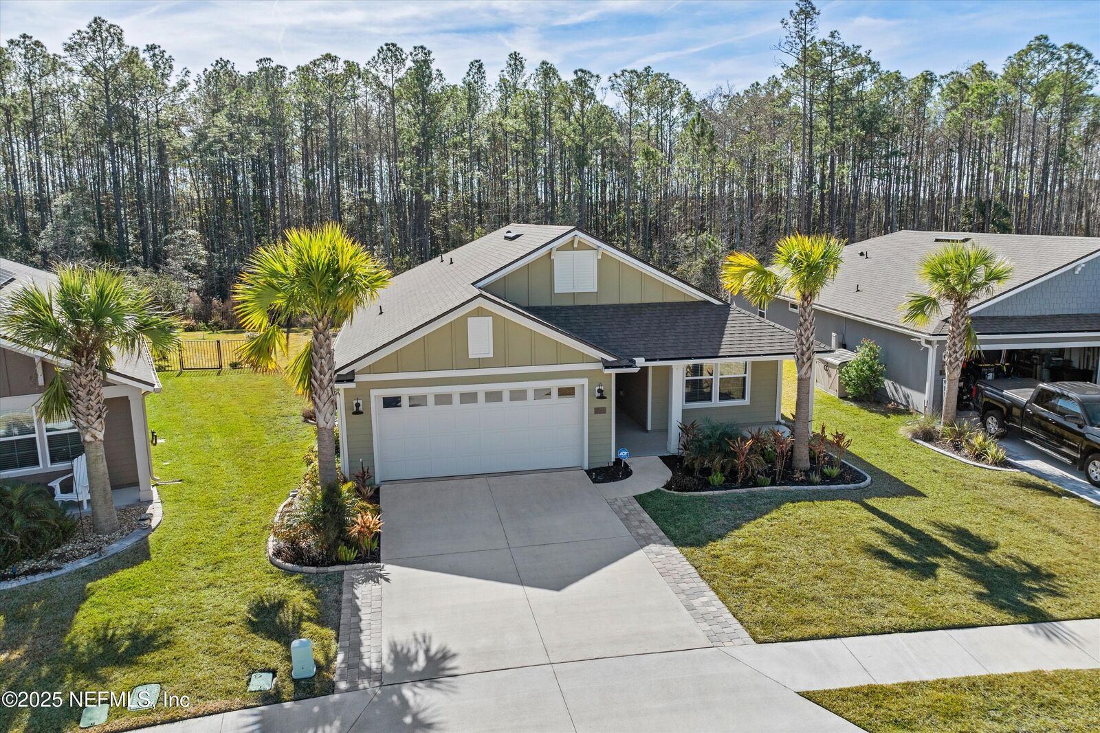 Property Photo:  114 Eagles Landing Lane  FL 32095 