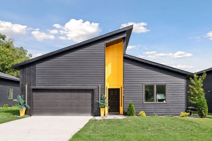 Property Photo: 1013 Gardner Street MN 55391