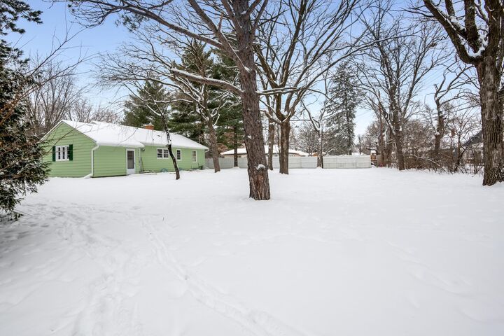 Property Photo: 102 Woodhill Road MN 56301