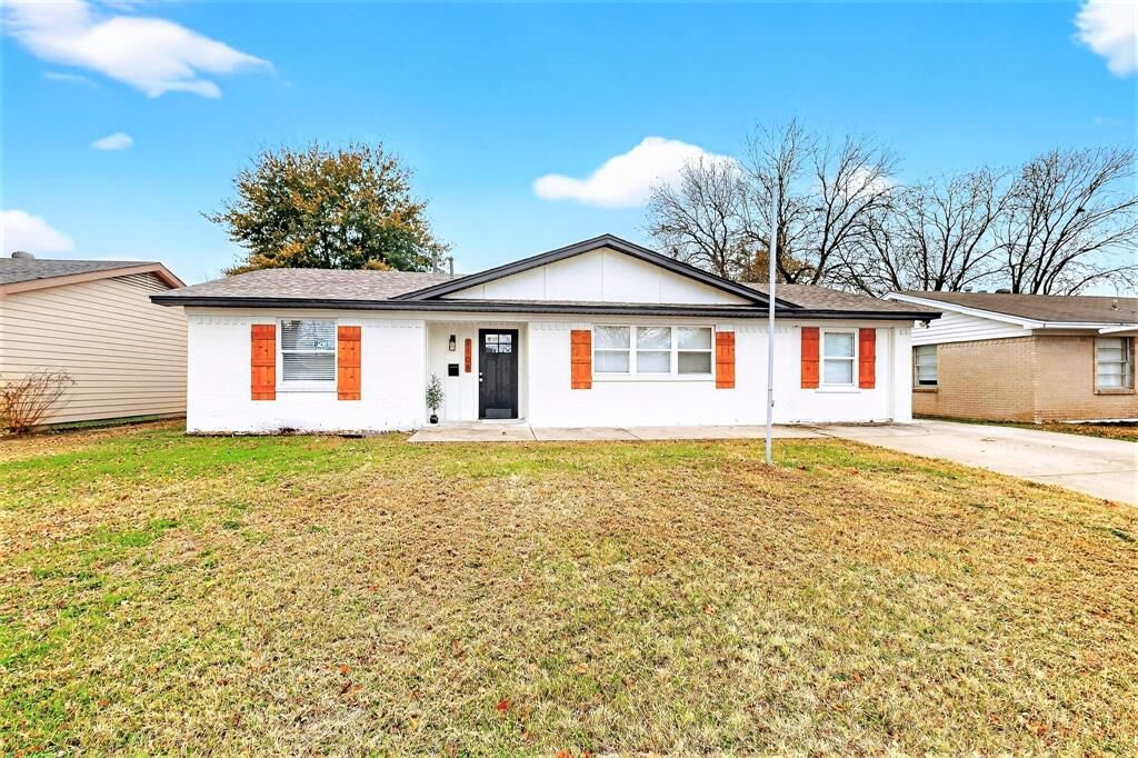Property Photo:  1108 Ashland Drive  TX 75149 