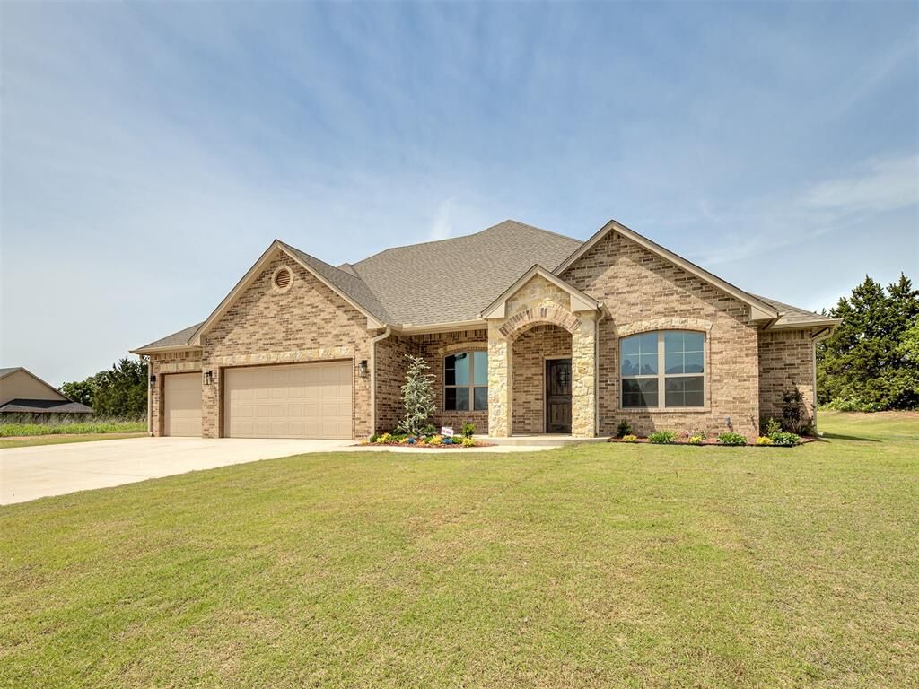 Property Photo:  8060 Longbow  OK 73044 