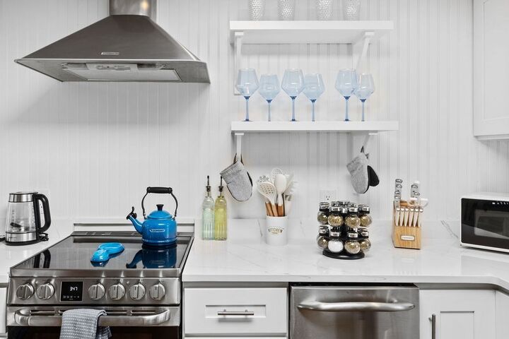 Property Photo:  168 North Shore 12  MA 02563 