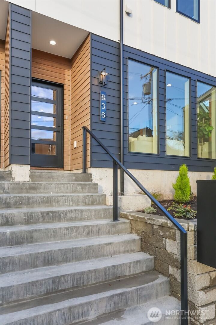 Property Photo:  836 NW 50th Street  WA 98107 