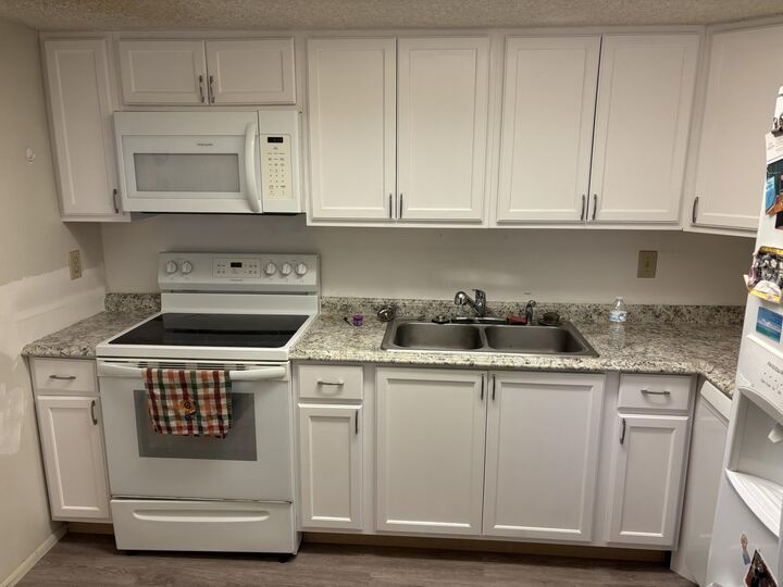 Property Photo: 1552 SE Royal Green Circle 201 FL 34952