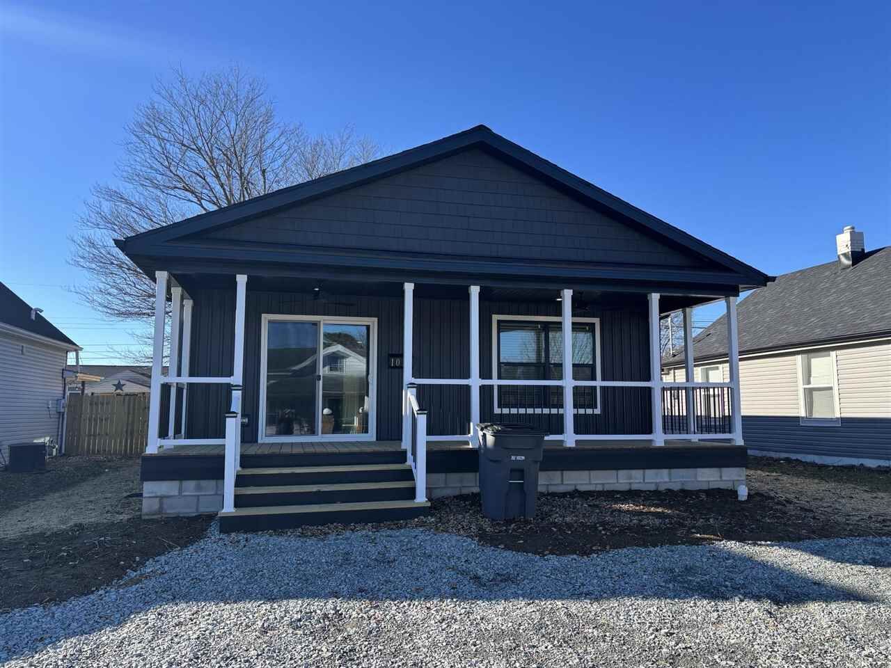 Property Photo:  1011 Maple Street  IN 47331 