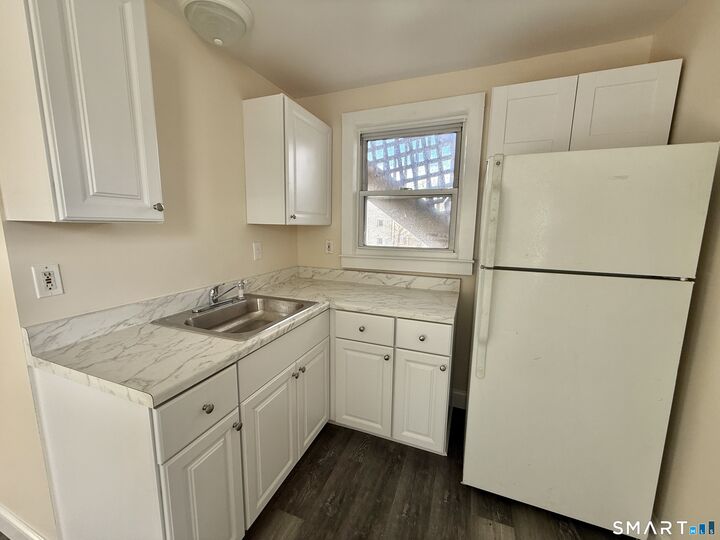Property Photo:  11 Starr Avenue 2nd Fl  CT 06810 
