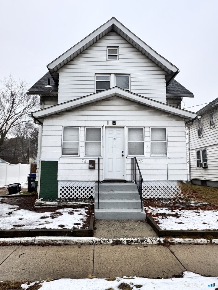 Property Photo:  20 Ashland Place  CT 06513 