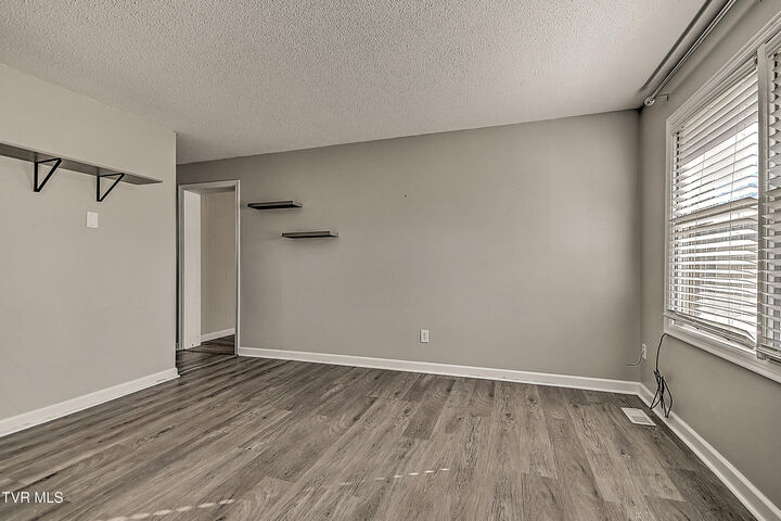 Property Photo:  1003 Shamrock Drive  TN 37659 