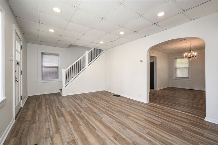 Property Photo:  2606 Belmar Pl  PA 15218 