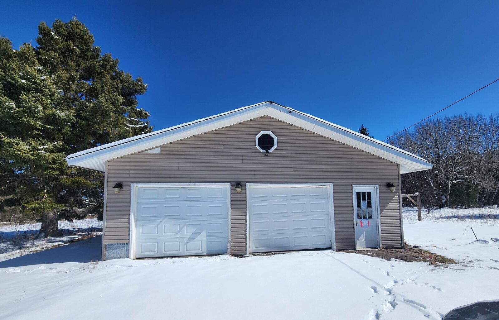 Property Photo:  5941 N Black River Road  MI 49721 