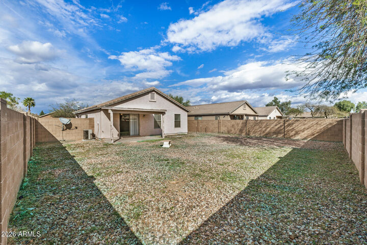 Property Photo: 1183 W Rosal Avenue AZ 85120