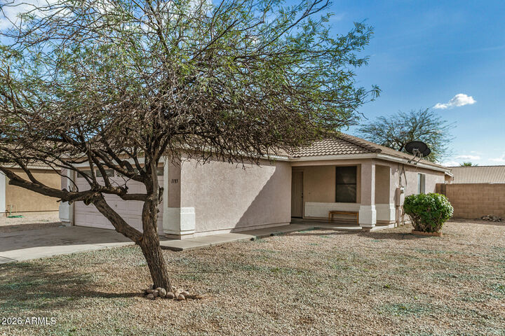 Property Photo:  1183 W Rosal Avenue  AZ 85120 