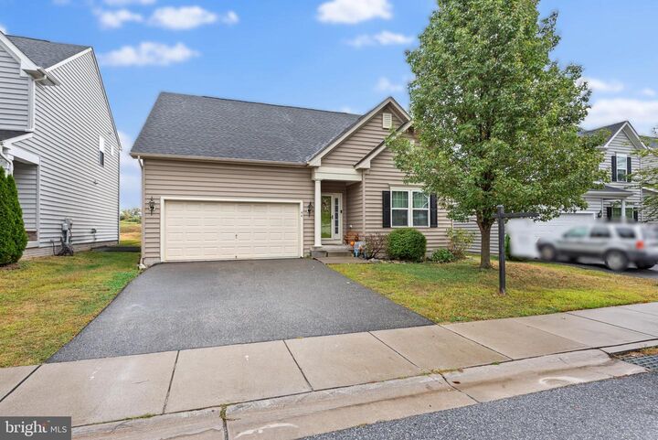 Property Photo:  44 Tollerton Trail  WV 25419 