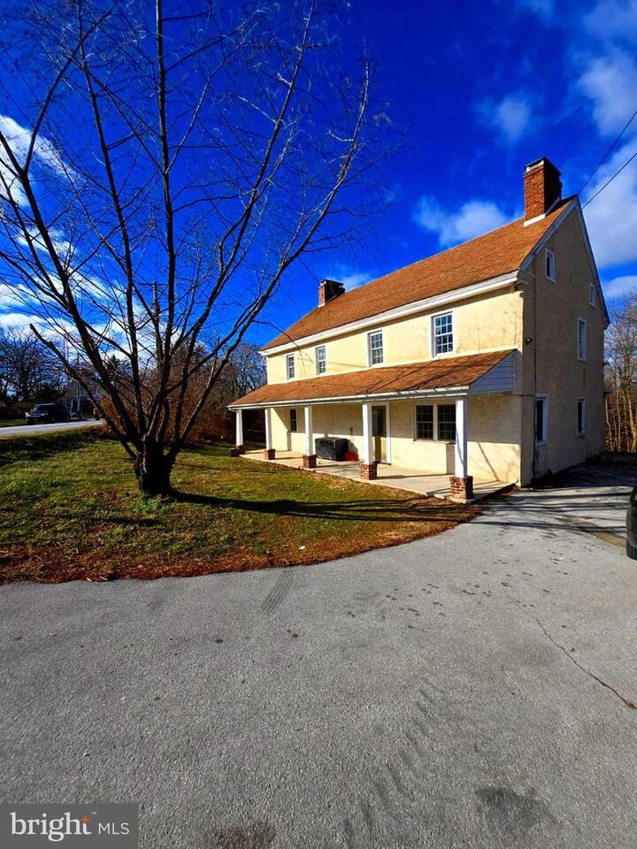 Property Photo:  2281 Horseshoe Pike  PA 19344 