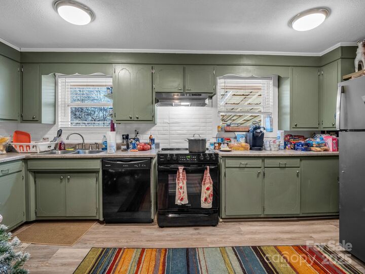 Property Photo:  2072 Dean Lane  NC 28092 