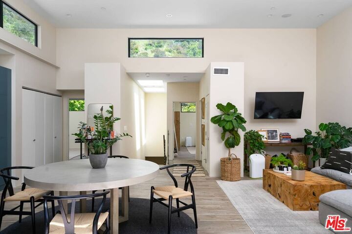 Property Photo:  939 N Beverly Glen Blvd  CA 90077 