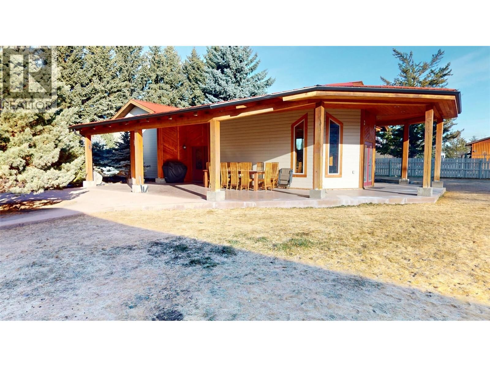 Property Photo: 6228 Tamarack Road BC V0B 2K0