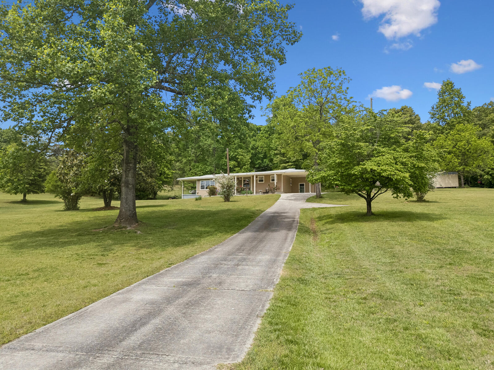 Property Photo:  1484 Blythe Ferry Road  TN 37321 