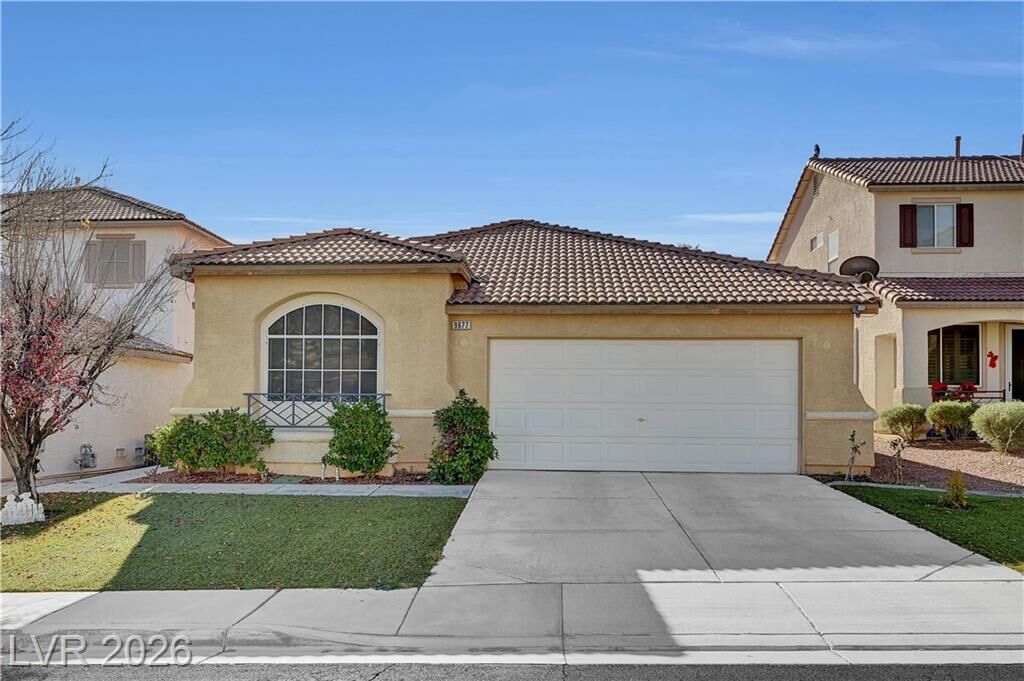 Property Photo: 9677 Vista Crest Avenue NV 89148