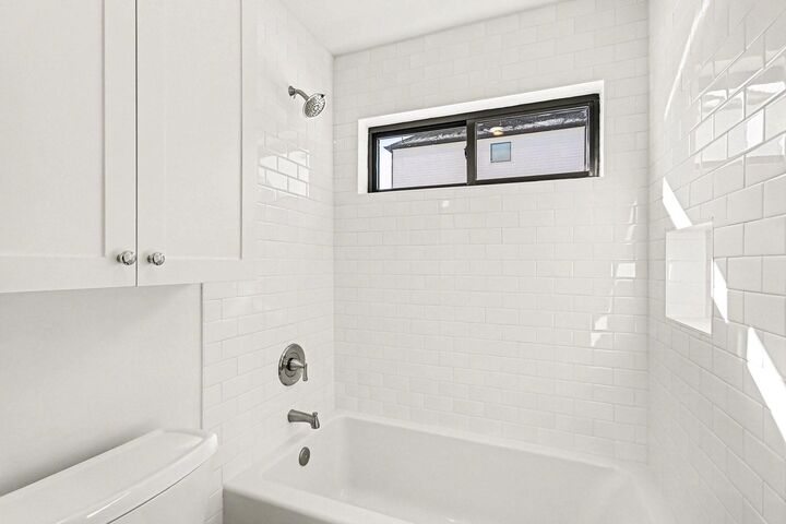 Property Photo:  1222 Wycliffe Drive  TX 77043 