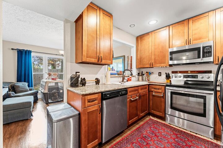 Property Photo:  1504 Early Lane  TX 77055 