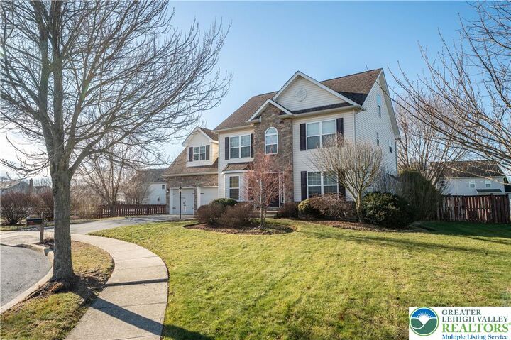 Property Photo:  2830 Lambert Court  PA 18040 