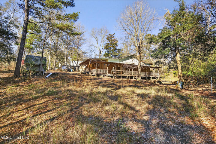 Property Photo:  110 Bobwhite Lane  MS 39452 