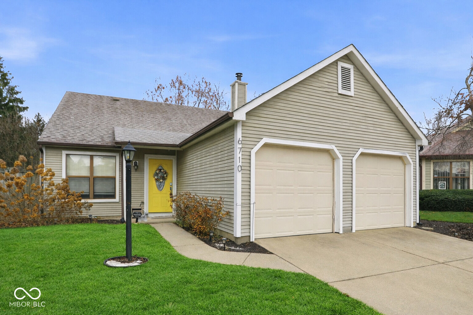 Property Photo: 6710 Limerick Court IN 46250