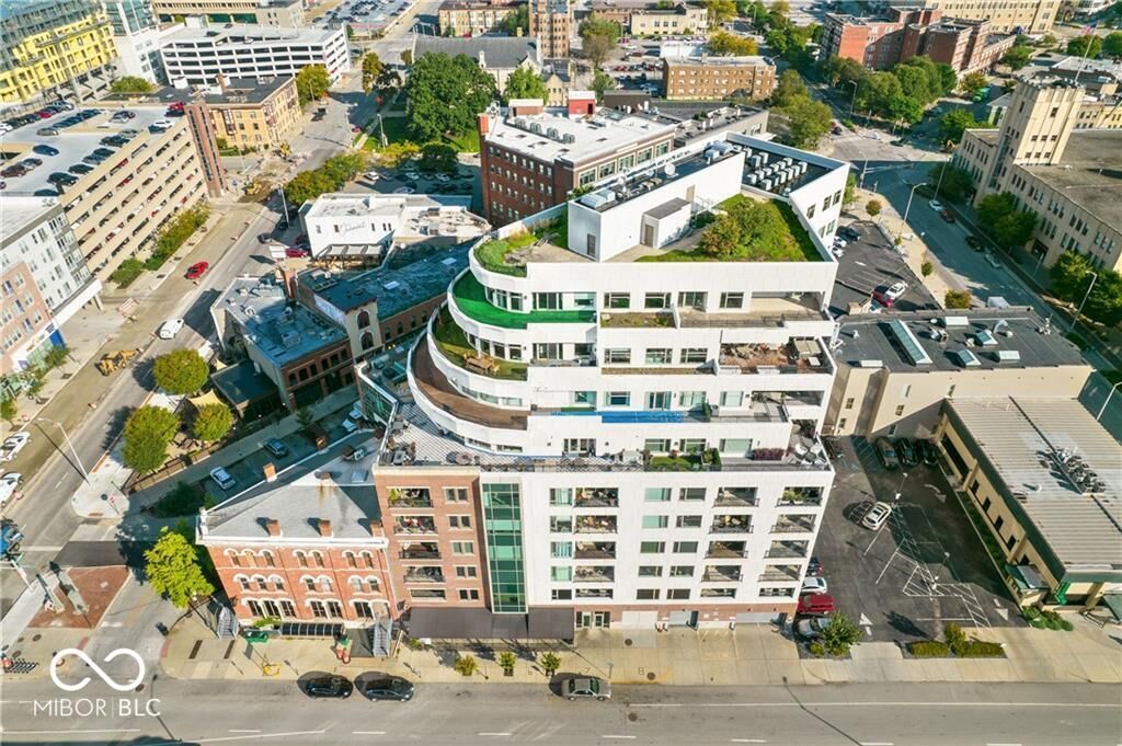 Property Photo: 333 Massachusetts Avenue Ph1 IN 46204