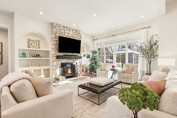 Property Photo:  15102 Steve'S Drive  MI 49417 